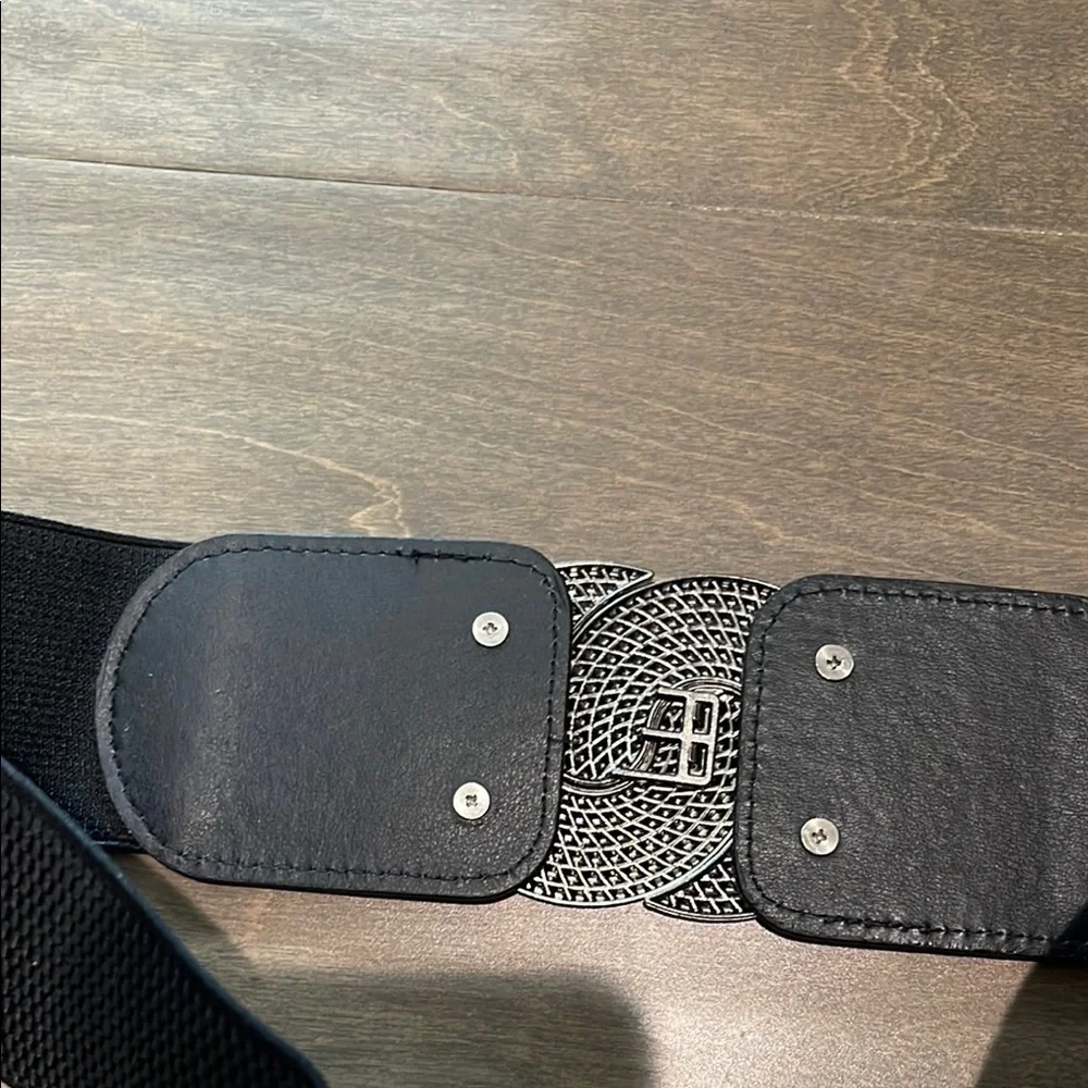 Women's Black Elastic Belt Size S/M 27”-37”